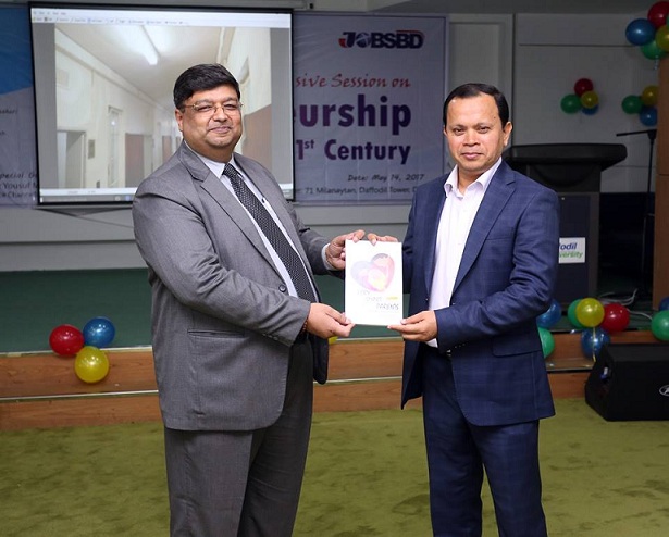 18446749_10155189262767203_3668181584767508680_n